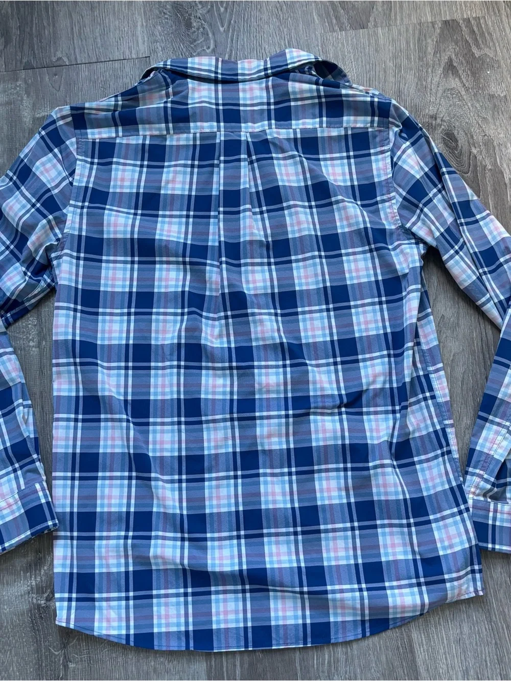 Vineyard Vines boys performance Plaid Button-Down Shirt Size L (16)